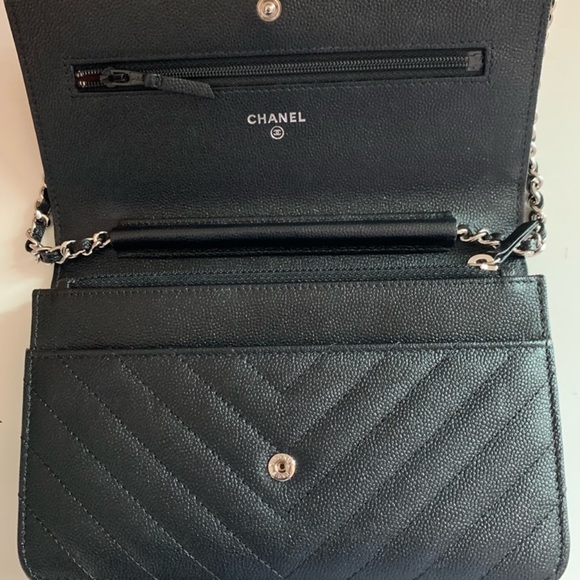 SOLD - Picture 3 of 6